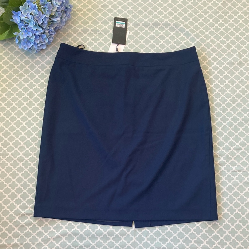 Jones New York Washable Navy Pencil Skirt 16 NWT